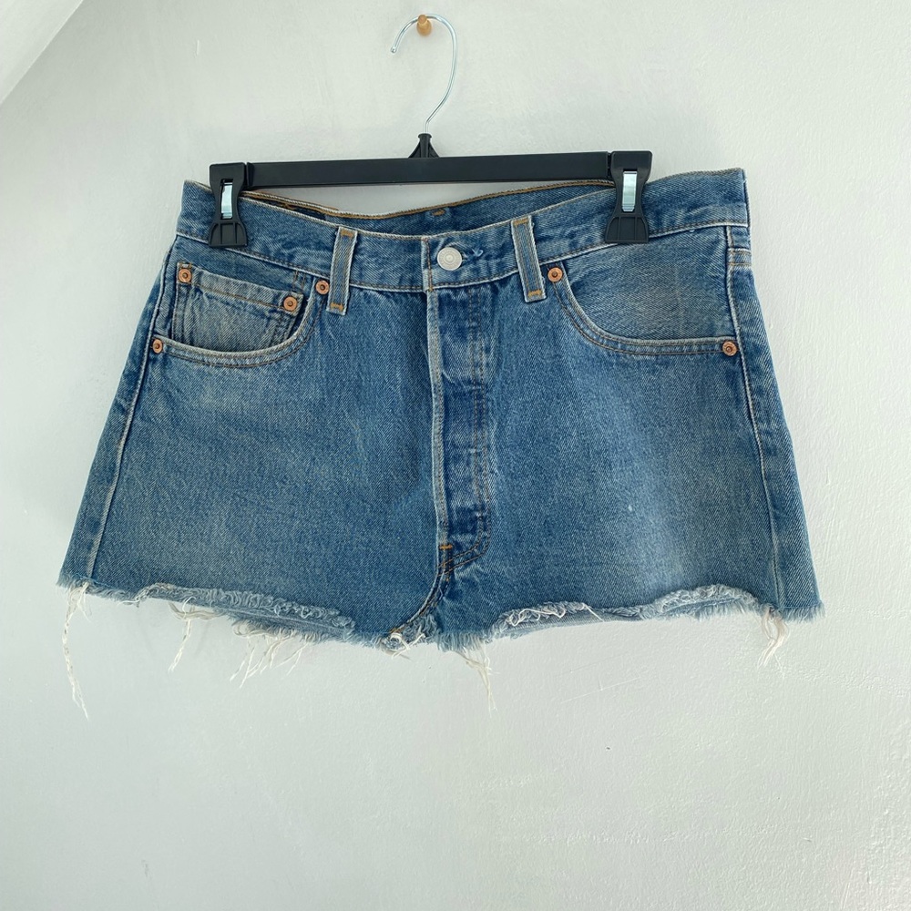 Y2K mini skirt